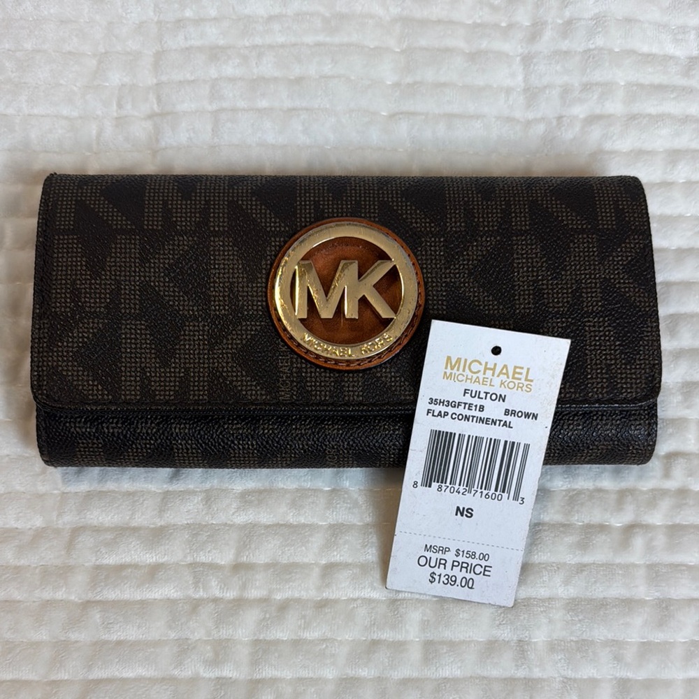 Michael Kors Brown Fulton Flap Continential Wallet Luxurious Leather Design